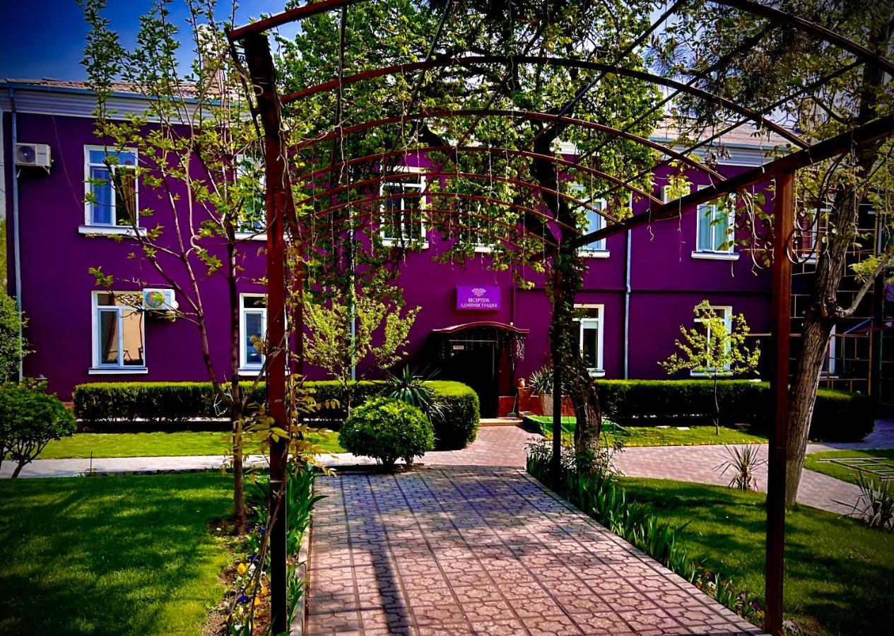 Armon Apart Hotel Khujand Eksteriør billede